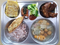 식단갤러리<식생활관<학교소식<왕궁남초등학교 왕궁남초등학교