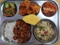 오늘의 식단<식생활관<학교마당<전주유화학교 전주유화학교