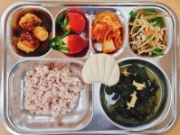 급식사진방<식생활관<학교소식<군산초등학교 군산초등학교