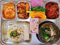 식단앨범<식생활관<학교소식<이리북중학교 이리북중학교