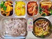 식단앨범<식생활관<학교소식<이리북중학교 이리북중학교