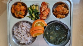 이달의 식단<식생활관<학교소식<송풍초·용담중학교 송풍초·용담중학교