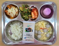 식단갤러리<식생활관<천서마당<천서초등학교 천서초등학교