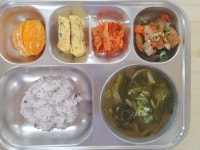 오늘의 메뉴 찰칵!<맛있는 식단<학부모마당<이리유치원 이리유치원