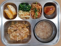 급식앨범<식생활관 소식<알림마당<영전초등학교 영전초등학교