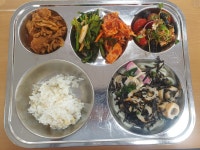엔제리너스전주송천숲 | 식단<식생활관<알림마당<전주송천초등학교 전주송천초등학교