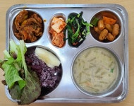 식단갤러리<식생활관<천서마당<천서초등학교 천서초등학교