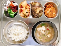 식단갤러리<식생활관<학교소식<흥왕초등학교 흥왕초등학교