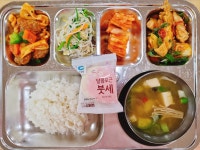 식단앨범<식생활관<학교소식<이리북중학교 이리북중학교
