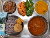 급식사진<식생활관<알림마당<성산초등학교 성산초등학교