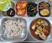 오늘의 급식 사진<식생활관<알림마당<동산초등학교 동산초등학교