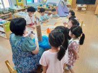 유치원 교육활동<유치원소식<용봉초등학교 용봉초등학교