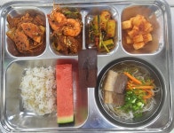 급식사진<급식실<교육활동<김제중앙중학교 김제중앙중학교