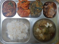급식앨범<식생활관<알림마당<미룡초등학교 미룡초등학교