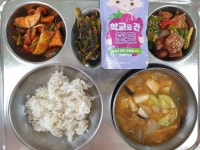 급식앨범<식생활관<학교소식<이리남창초등학교 이리남창초등학교