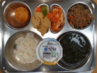 식단갤러리<식생활관<학교소식<춘포초등학교 춘포초등학교