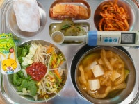 급식앨범<식생활관<학교소식<동진초등학교 동진초등학교