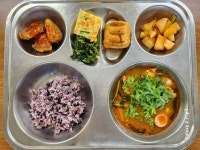 급식앨범<학교급식<학교소식<이리동남초등학교 이리동남초등학교