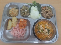 급식 사진<식생활관<외궁소식<외궁초등학교 외궁초등학교