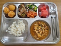 급식갤러리<식생활관<학교마당<수남초등학교 수남초등학교