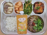 급식앨범<식생활관<열린마당<전주홍산초등학교 전주홍산초등학교