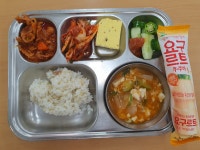 일일 식단 앨범<급식소식<소식마당<관촌초등학교 관촌초등학교