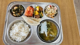 급식사진<식생활관<학교소식<부안남초등학교 부안남초등학교