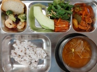 급식앨범<식생활관<학교소식<군산산북중학교 군산산북중학교