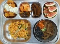 급식앨범<식생활관<학교소식<성내초등학교 성내초등학교