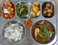 갤러리<식생활관<교육정보<전주서신중학교 전주서신중학교