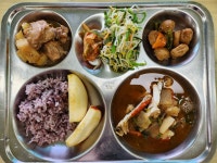 급식 사진<식생활관<익산맑은샘유치원 익산맑은샘유치원