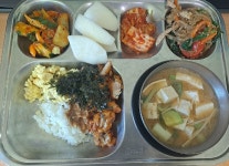 급식 사진<식생활관<외궁소식<외궁초등학교 외궁초등학교