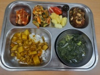 급식 사진<식생활관<외궁소식<외궁초등학교 외궁초등학교
