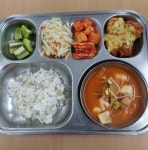 급식 사진<식생활관<외궁소식<외궁초등학교 외궁초등학교