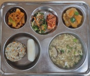 급식이미지<식생활관<교육활동<군산남중학교 군산남중학교