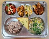 급식앨범<학교급식<학교소식<군산푸른솔초등학교 군산푸른솔초등학교