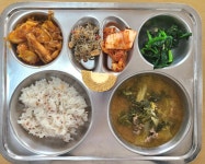 식단갤러리<식생활관<천서마당<천서초등학교 천서초등학교