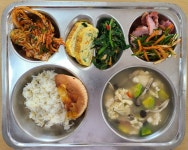 식단갤러리<식생활관<천서마당<천서초등학교 천서초등학교