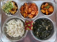 급식앨범<학교급식<알림마당<익산부천중학교 익산부천중학교