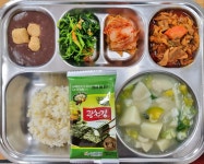 일일 식단 앨범<급식소식<소식마당<관촌초등학교 관촌초등학교