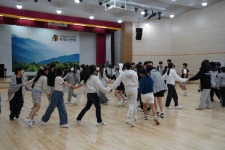 수련활동모습<수련활동모습<수련교육안내<전북특별자치도교육청학생수련원 전북특별자치도교육청학생수련원