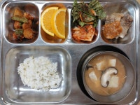 이달의식단