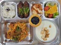 급식앨범<급식알림<알림마당<군산영어체험학습센터 군산영어체험학습센터