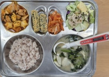 급식사진<식생활관<알림마당<임실고등학교 임실고등학교