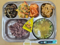 급식앨범<맛있는점심<학교소식<삼기초등학교 삼기초등학교