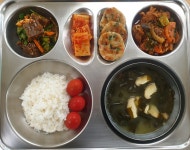 급식포토갤러리<식생활관<학교소식<성수초등학교 성수초등학교