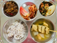 맛있는 점심시간<식생활관<알림마당<전주화산초등학교 전주화산초등학교