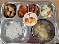 오늘의 식단 앨범<식생활관 이야기<학교소식<군산금광초등학교 군산금광초등학교