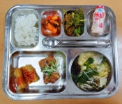 급식사진<식생활관<학교소식<군산제일중학교 군산제일중학교
