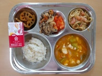 급식사진자료<영양식생활게시판<영양소식<구영초등학교 구영초등학교